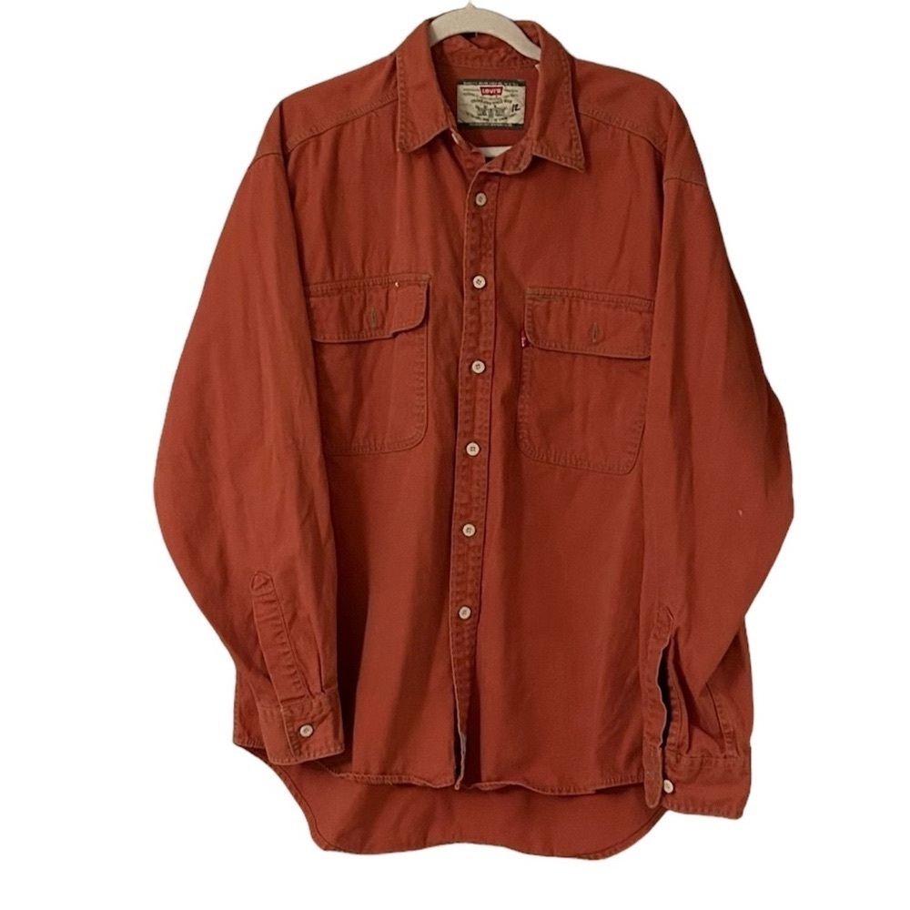 Levi Men’s Casual Button Down Shirt Size Large